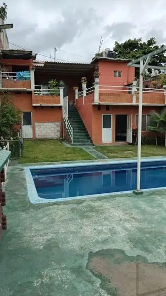 OPORTUNIDAD LISTA PARA REMODELAR