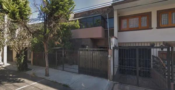 CASA EN VENTA EN COLONIA ANZURES, MIGUEL HIDALGO, CIUDAD DE MÉXICO.