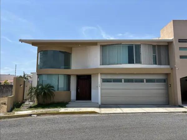 Casa en venta en fraccionamiento playas del conchal