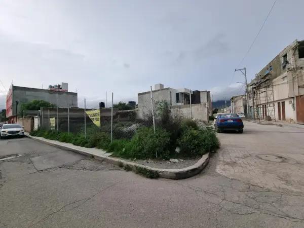 LOTE HABITACIONAL EN VENTA CERCA DE PLAZA UNIVERSIDAD LOTE HABITACIONAL EN VENTA CERCA DE PLAZA UNIVERSIDAD