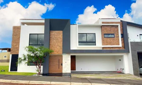 Hermosa residencia en venta en Lomas Gran Reserva