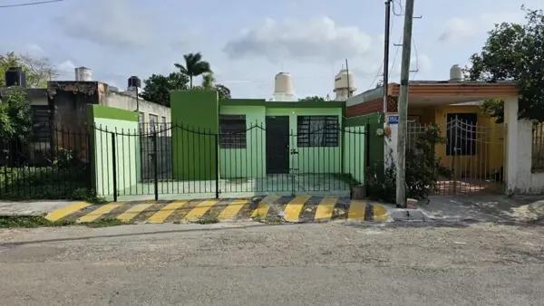 | Casa sin amueblar ubicada en muy buena zona |