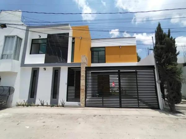 CASA PARQUE LORO