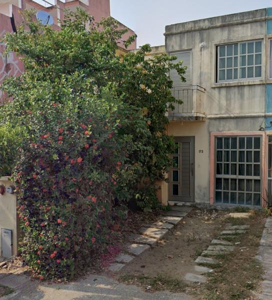 Casa en venta en Puerto Esmeralda, Coatzacoalcos, Veracruz de Ignacio de la Llave Casa en venta en Puerto Esmeralda, Coatzacoalcos, Veracruz de Ignacio de la Llave