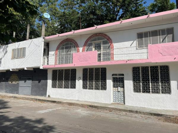 CASA EN VENTA, COL PARQUE MADERO, CERCA DE LA POLICLINICA, T