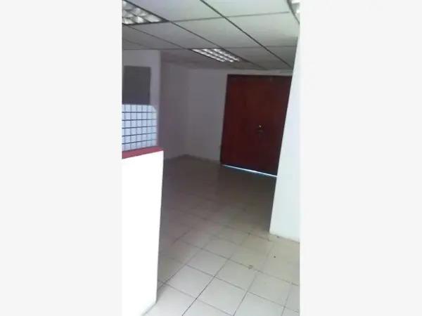 Oficina en Renta en Granjas México, Ciudad de México con Elevador y Seguridad