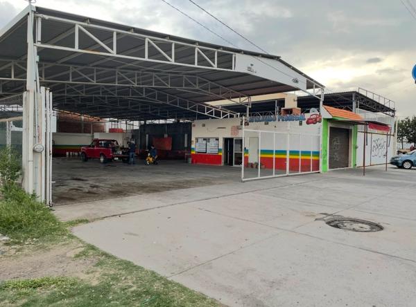 Bodega sobre avenida