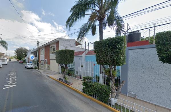 VENDO CASA EN PANORAMICA DE HUENTITAN-JAL