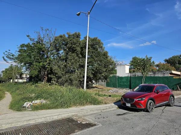 VENTA DE TERRENO EN ESQUINA EN  LA COL. NIÑOS HEROES, GUADALUPE NUEVO LEON