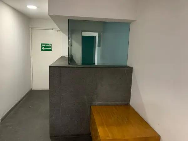 Oficina en constituyentes en Renta