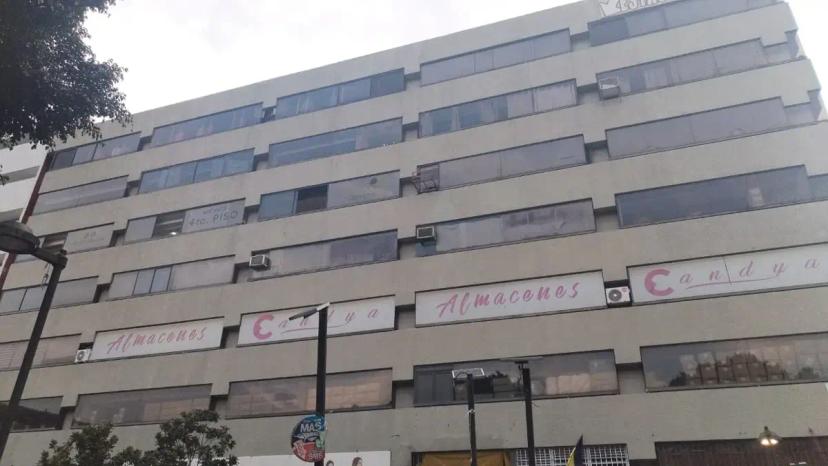 Foto 0 de LA MEJOR UBICACION, CENTRO, TOTALMENTE COMERCIAL. | Id nn-km1000192