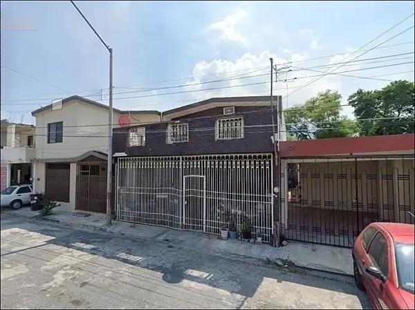CASA EN VENTA EN LOS SAUCES GUADALUPE NUEVO LEÓN CASA EN VENTA EN LOS SAUCES GUADALUPE NUEVO LEÓN
