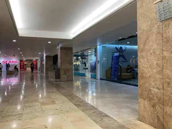 Renta Espacio para Consultorio Avenida Universidad