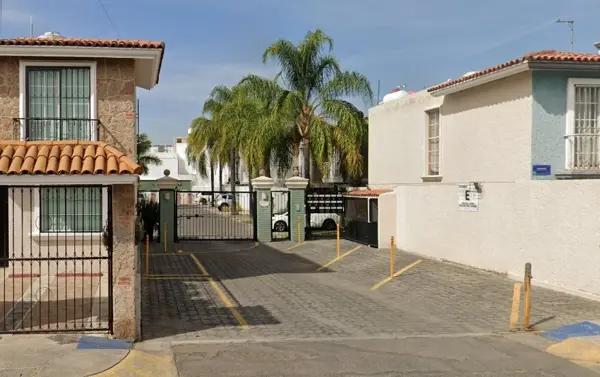 Casa en Jardines del Valle Zapopan Jalisco. SYP