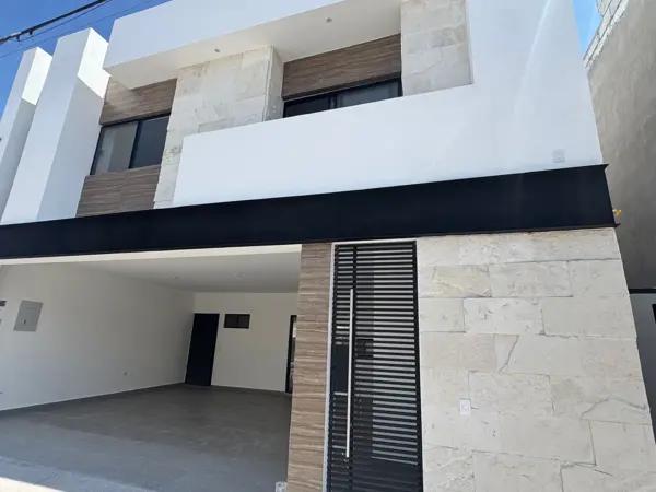 Casa en venta en Quintas San Isidro, Torreón, Coahuila de Zaragoza Casa en venta en Quintas San Isidro, Torreón, Coahuila de Zaragoza