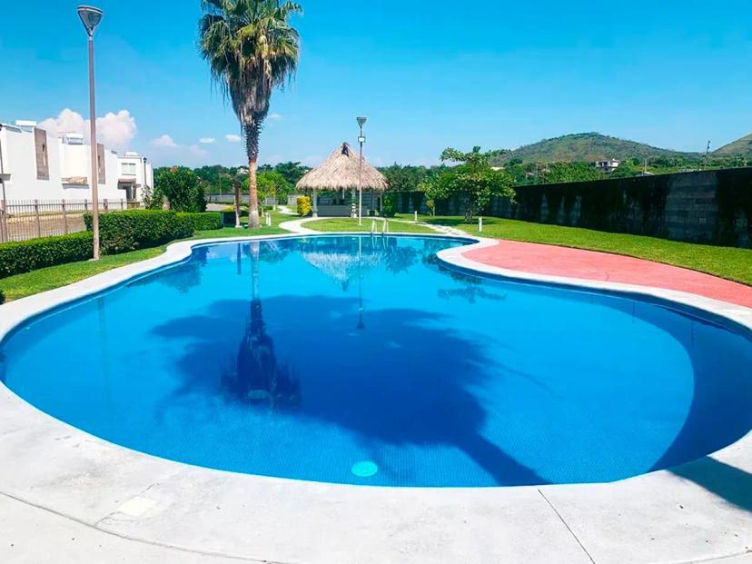 Foto 0 de Casa en venta en Real Santa Fe, Xochitepec, Morelos | Id nn-gr1000333