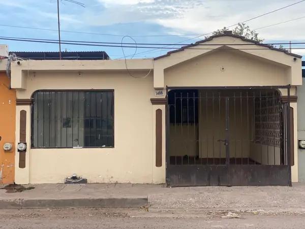 CASA EN RENTA LISTA PARA HABITARSE! COLONIA MIRAVALLE