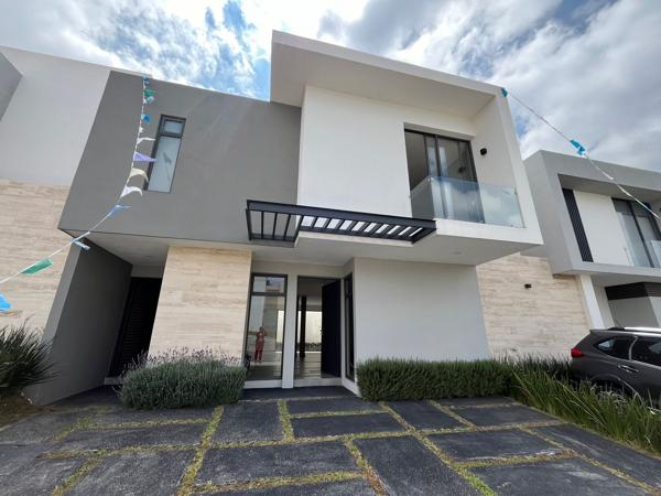 SE VENDE PROPIEDAD EN RINCÓN DE LA MONTAÑA, ALTOZANO MUY CERCA DEL TECNOLÓGICO