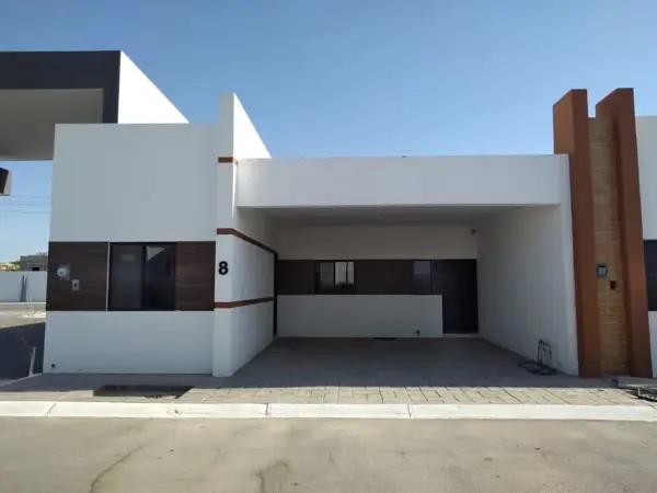 CASA EN VENTA, ZONA ETNIAS, TORREON COAH.