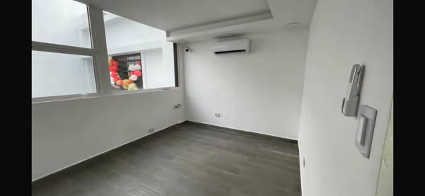 Consultorio/local en renta
