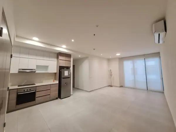 Departamento en RENTA Torre West de 3 recamaras