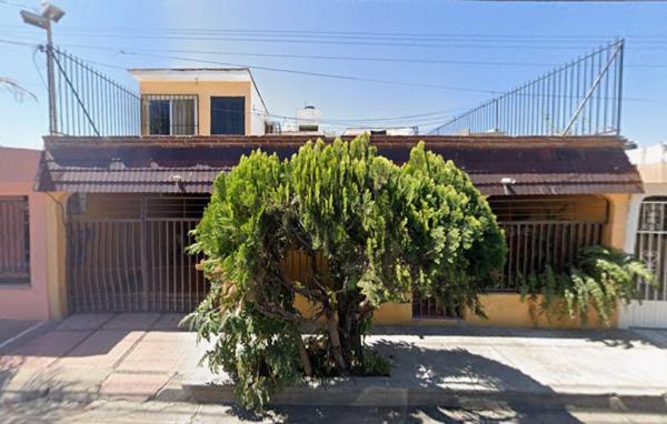 BONITA CASA EN MAZATLAN MUY CERCA DEL CENTRO DEPORTIVO BENITO JUAREZ