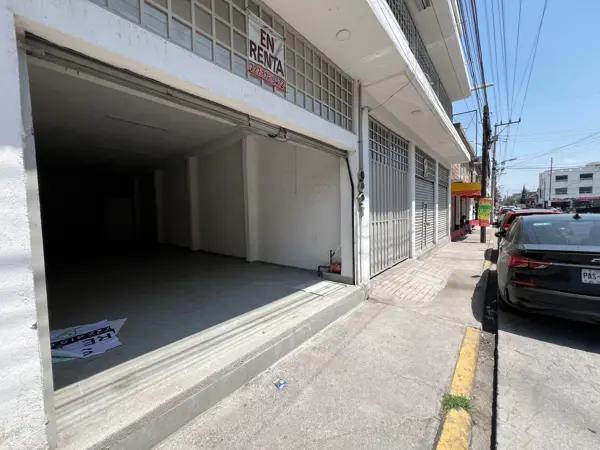 Local comercial en renta en SMA (a una cuadra de av. las torres)