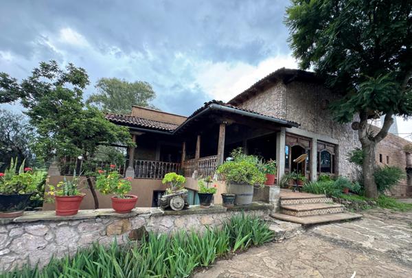 HOTEL RESTAURANTE EN VENTA A PIE DE CARRETERA MORELIA - QUIROGA HOTEL RESTAURANTE EN VENTA A PIE DE CARRETERA MORELIA - QUIROGA