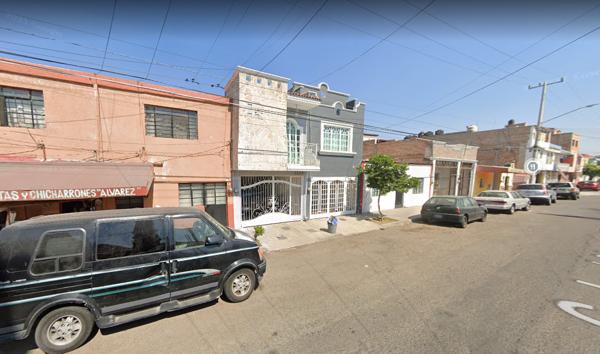 VENDO CASA EN SAN ANDRES-GDL VENDO CASA EN SAN ANDRES-GDL