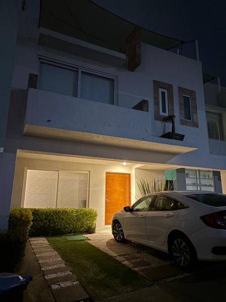Casa en Renta Amueblada