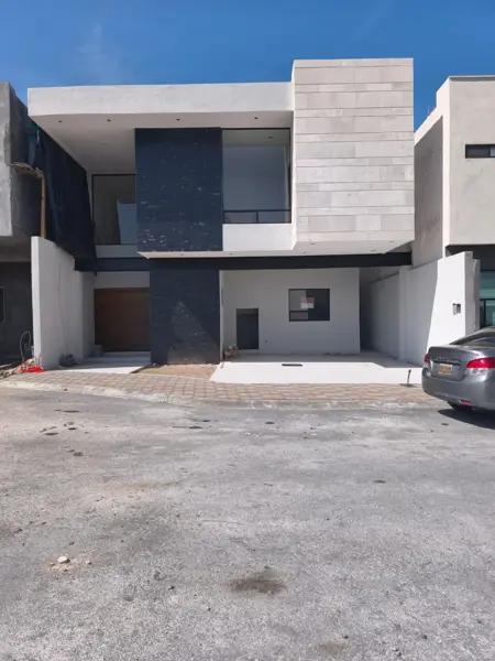 ¡Tu nuevo hogar en Privanzas del Campestre te espera!