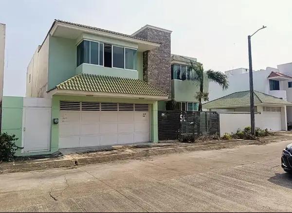 Casa independiente en venta en Residencial Las Palmas, Medellín de Bravo