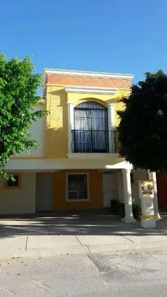 Casa en Venta Residencial Senderos