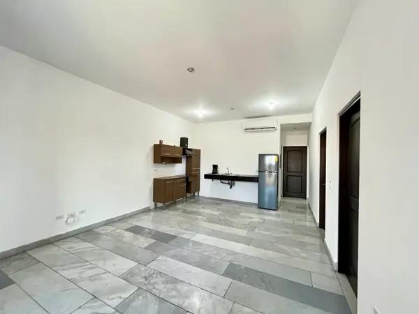 ?? Departamento en Renta – Condominio Rosa Violeta, Cabo San Lucas (Brisas del Pacífico)