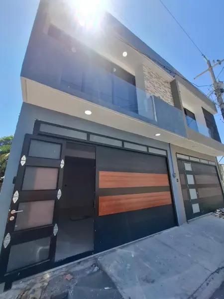 Casa en Venta 3 rec. con Alberca en Boca del Río: Cerca del Mar Casa en Venta 3 rec. con Alberca en Boca del Río: Cerca del Mar