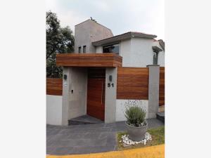 Casa en venta en Club de Golf Chiluca, Atizapán de Zaragoza, México