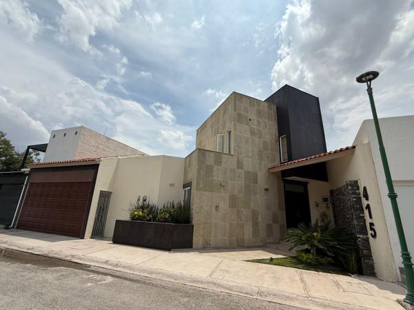 Casa en Venta en Fraccionamiento en Torreón, Zona Norte Casa en Venta en Fraccionamiento en Torreón, Zona Norte