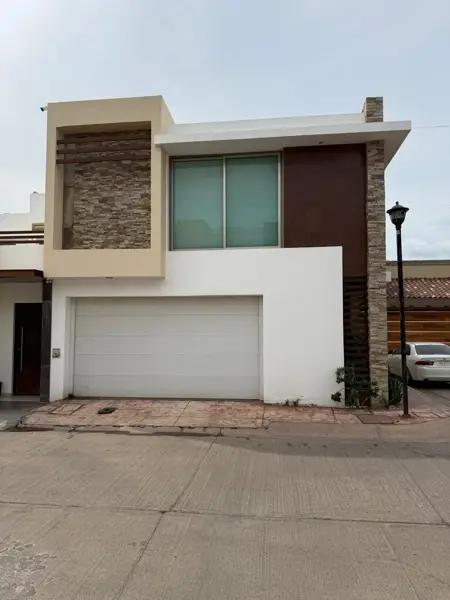 Casa Amueblada en Renta en Privada Misiones del Rey, Culiacán, Sinaloa
