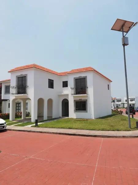 Casa en Venta en Nuevo Veracruz, LOS TABACHINES con Cocina Integral y Terraza