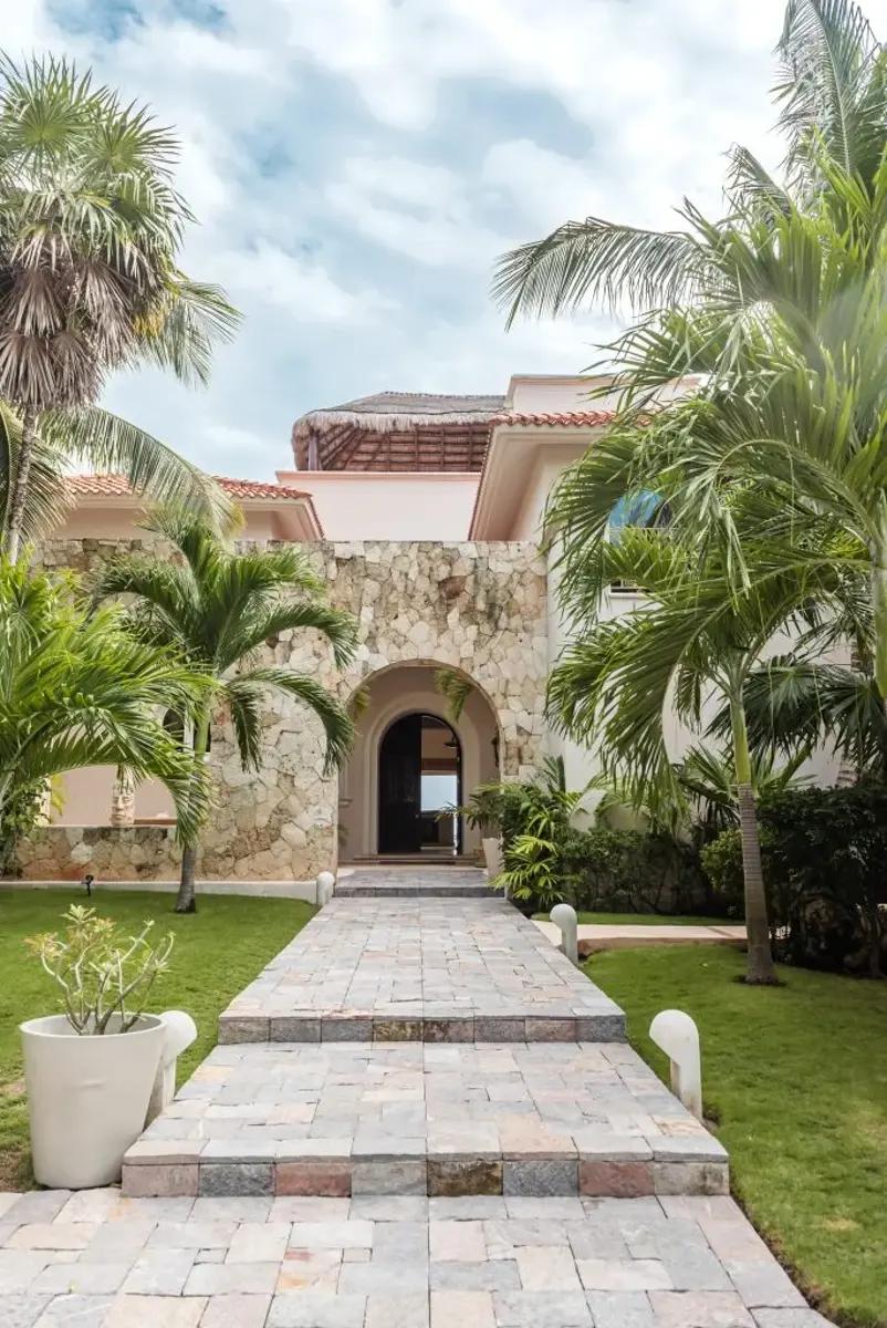 Foto 0 de Villa Nautica | Id nn-qv1000196