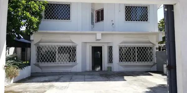 CASA DE 3 RECAMARAS CON O SIN BODEGA EN RENTA CERCA DEL POLIDEPORTIVO DEL CHECHEN