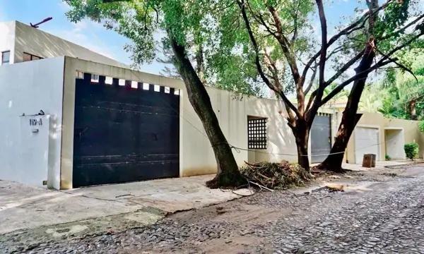CASA EN VENTA EN LAS FUENTES CASA EN VENTA EN LAS FUENTES
