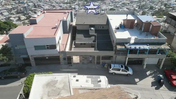 CASA EN RENTA OTAY UNIVERSIDAD TIJUANA 200 MT2 3 RECS, COCHERA, TERRAZA VISTA PANORAMICA.