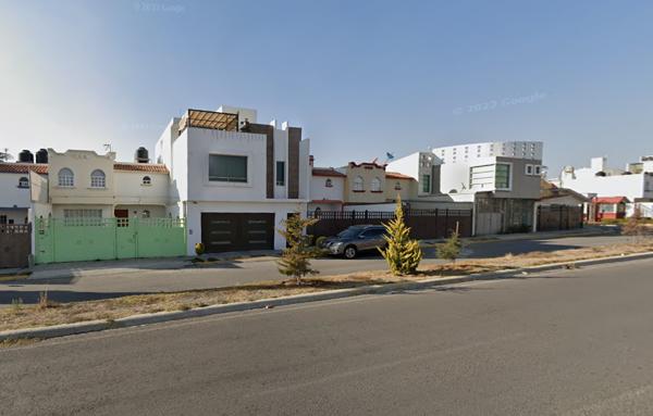 CASA EN VENTA EN PUERTA DE HIERRO, PACHUCA-HGO. CASA EN VENTA EN PUERTA DE HIERRO, PACHUCA-HGO.