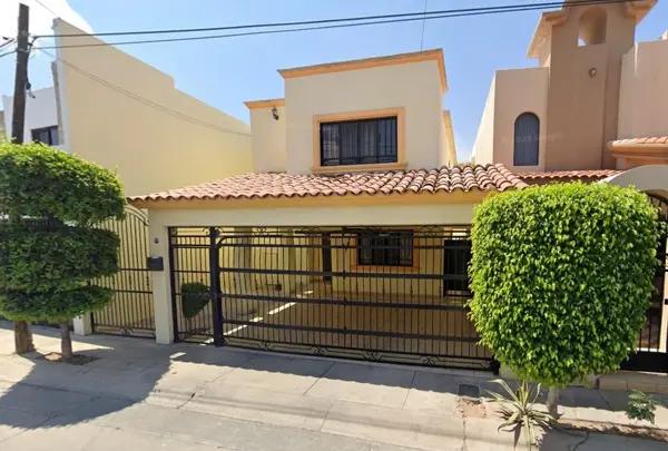 Casa en venta en Los Portales, Hermosillo, Sonora