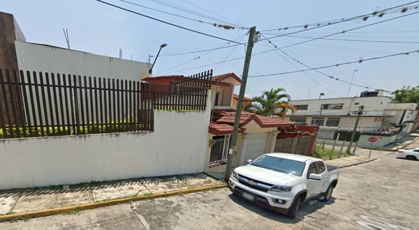 VENDO CASA EN NUEVO CORDOBA-VER