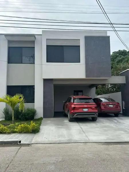 Casa en venta en Ampliación Unidad Nacional, Ciudad Madero, Tamaulipas