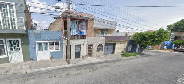 CASA EN VENTA EN LOMAS DEL PARAISO, GDL-JAL CASA EN VENTA EN LOMAS DEL PARAISO, GDL-JAL