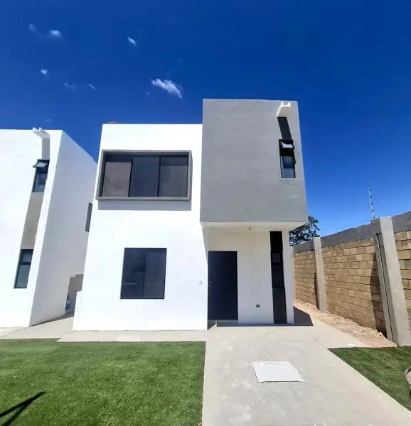 HERMOSA CASA EN CIRCUITO CERRADO