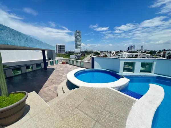 Departamento en venta con balcón y piscina en Boca del Río Centro